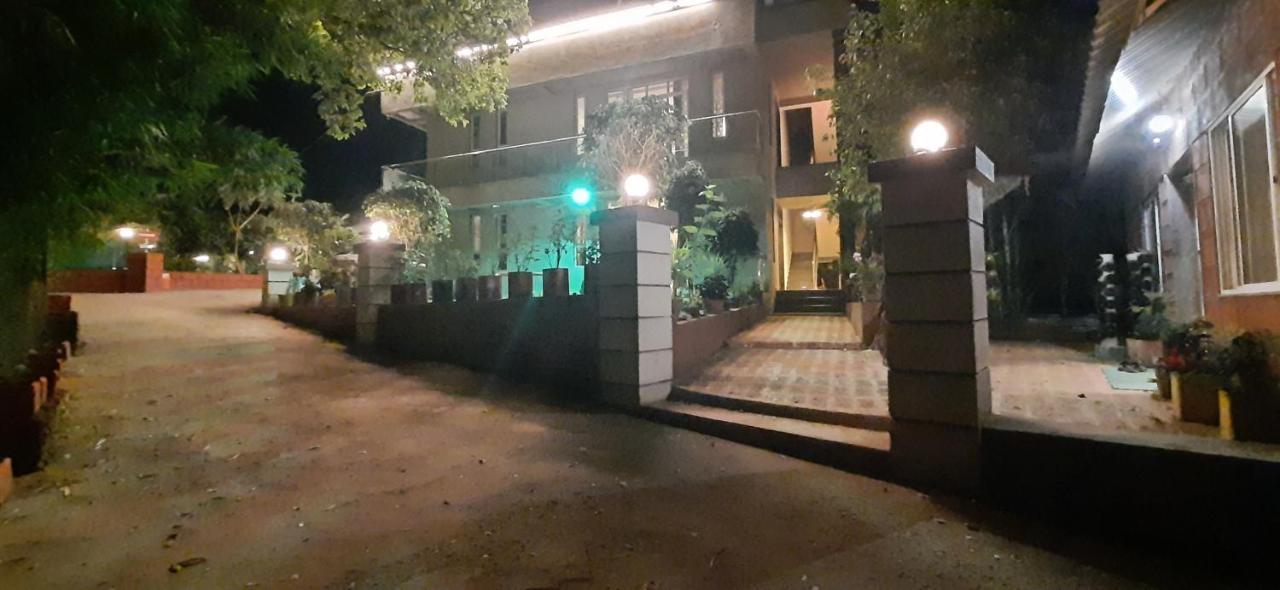Oakwood Mahabaleshwar มหาบาเลชวาร์ ภายนอก รูปภาพ